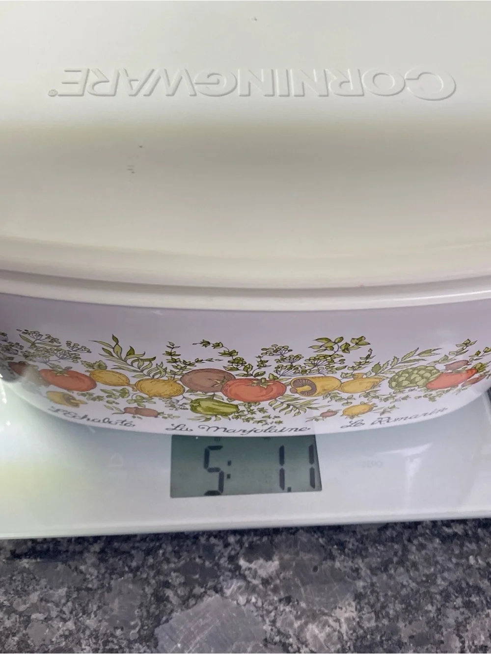 Corningware White 5-Quart Ceramic Casserole Dish W/ Plastic Corning Lid